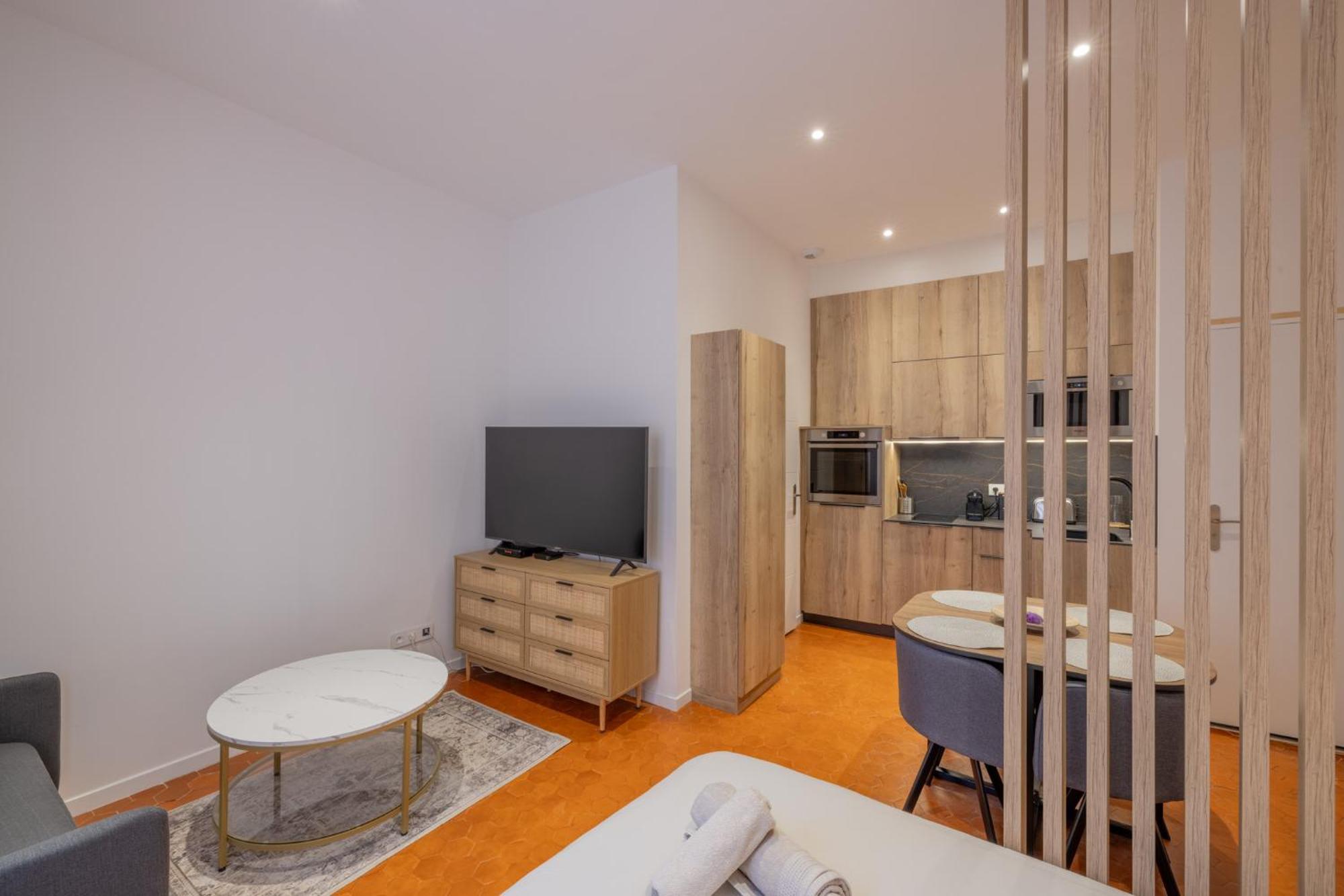 Appartement De Charme Aix-en-Provence Esterno foto